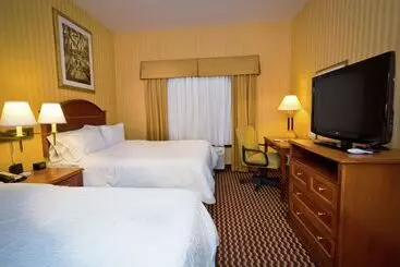 هتل Hampton Inn & Suites Sacramentocal Expo