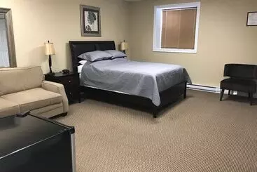 Motelli Riverview Suites