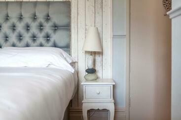 Пансион Lulworth Lodge