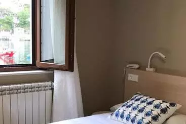 Hotel Baltico 2 Estrellas