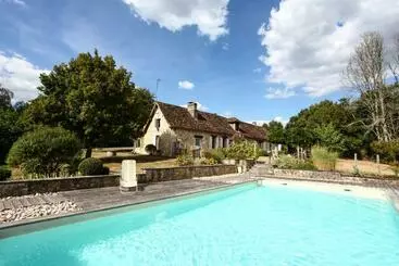 Bed and Breakfast Le Domaine De L ô Lofts Contemporain Au Coeur Du Perigord