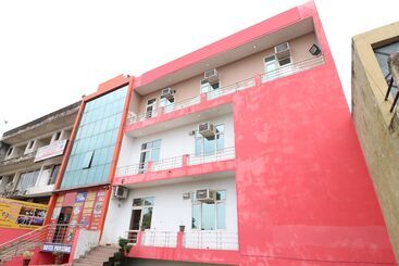 Hotell Punjab Residency By Oyo Rooms