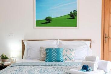 مبيت وإفطار La Residenza Del Marchesato