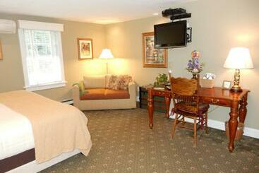 Bed and Breakfast A Butler S Manor