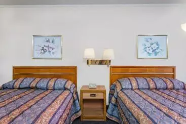 ホテル Scottish Inns Collinsville Martinsville