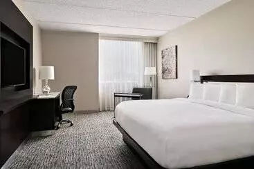 هتل Pittsburgh Marriott North