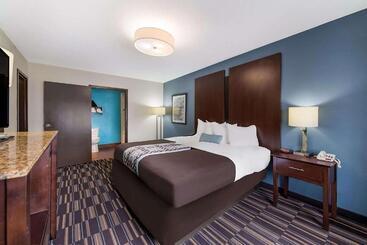 فندق Baymont By Wyndham Elizabeth City