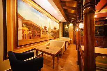 Woodapple Hotel And Spa