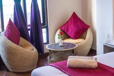 Hotel Humro Himalayan Orchid