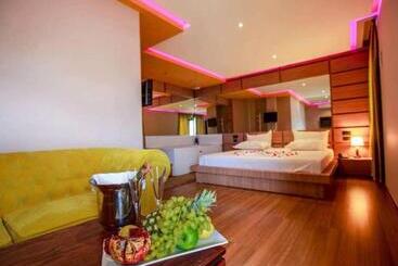 فندق Vivi La Vita