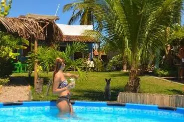 پانسیون Back To The Beach Hostel   Pipa