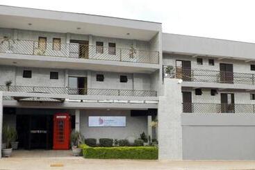 Londres Royal Hotel Cama De Alvenaria