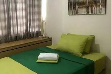 Apartahotel Stays At Green Residences 1 Bedroom With Complimentary Breakfast For 2