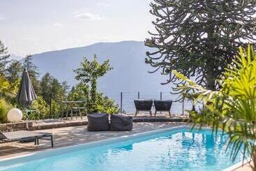 هتل آپارتمان Michael Am Waal