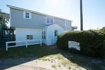 Outer Banks Motel   Village Accommodations