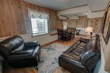Outer Banks Motel   Village Accommodations