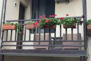 پانسیون Tinikos Guest House