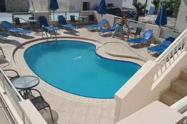 Aparthotel Haris Studios