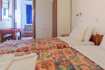 Aparthotel Haris Studios