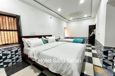 Hotel Sallu Safari