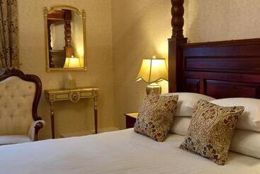 민박 Megstone House