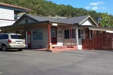 Motelli Roseburg Inn