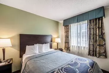 בית מלון כפרי Mainstay Suites Frederick