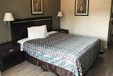 ホテル Rodeway Inn Ontario Mills Mall