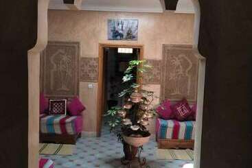 Gite Paradis D Ait Bouguemez Hostel