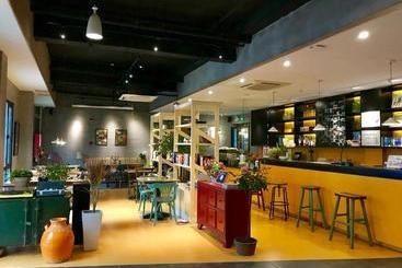 Wushanyi International Youth Hostel