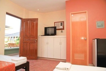 Отель La Sueña Brisa Beach Resort And Events Place