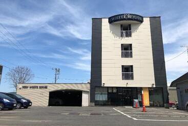 Otel New White House