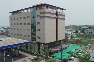 Hotel Sri Sri Sri