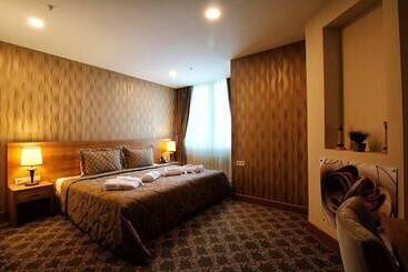 Bed and Breakfast Arnavutkoy House Airport