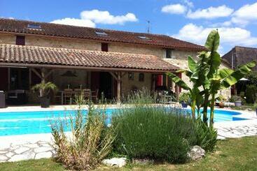 Nocleg ze śniadaniem La Damiche