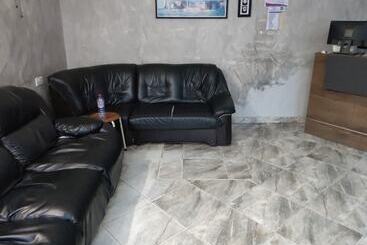 פנסיון Peemens Guesthouse