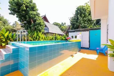 هتل Stay Young Villa By Oyo Rooms