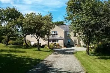 Bed and Breakfast Trean House