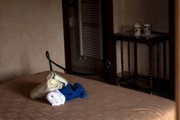 فندق ريفى Al Regio Tratturo