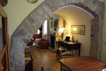 Bed and Breakfast Agriturismo Casale 1921
