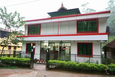 ホテル Misty Hills By Oyo Rooms