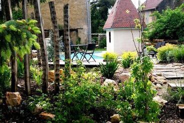 Bed & Breakfast Gite De Pierre Et De Lumière