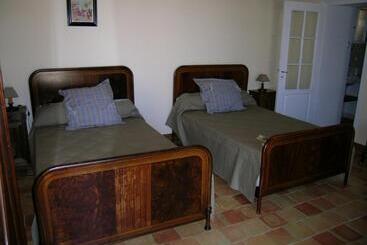 Bed and Breakfast Domaine Les Galards