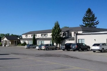 فندق Forest Golf Club And Inn