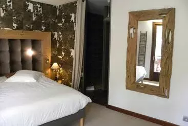 Szálloda Auberge Des Clarines