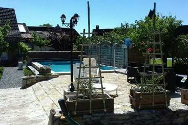 膳宿费 Chambre D Hôtes Le Chat Botté