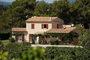 Aamiaismajoitus (B&B) Chez Dominique