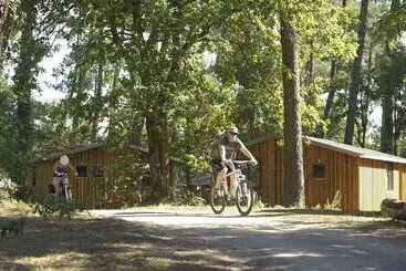 Hotelli Huttopia Landes Sud