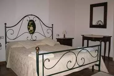 田舎風ホテル Is Concais