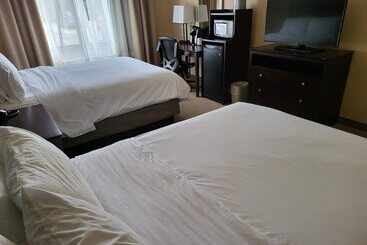 Holiday Inn Express Hotel & Suites Tipp City, An Ihg